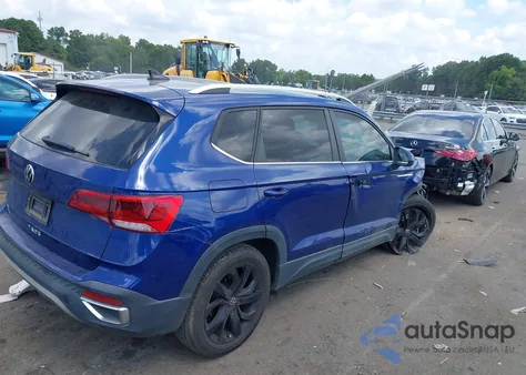 2022 Volkswagen Taos 1.5T Se z USA, uszkodzony, nr VIN 3VVLX7B24NM004445